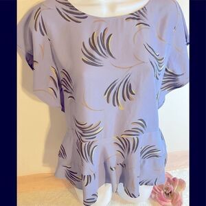 💥Loft  Short Sleeve Top multicolor Size: S